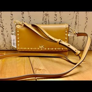 NWT Michael Kors Leather Crossbody in Camel Color